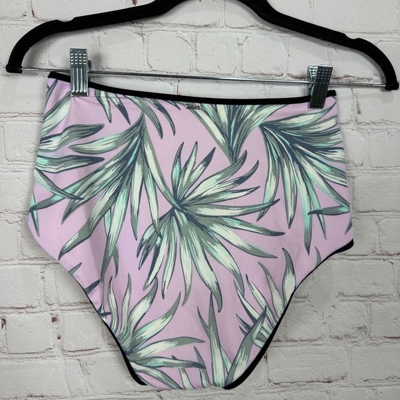 Pink‎ VICTORIA SECRET Bikini High Waisted Swim Bottoms, Sz M, GUC - Picture 3 of 4